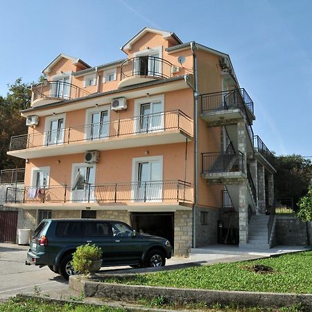Apartments Pelle Тиват Екстер'єр фото