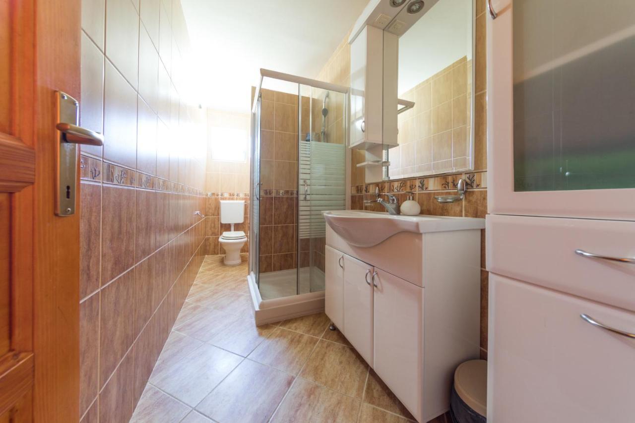Apartments Pelle Тиват Екстер'єр фото